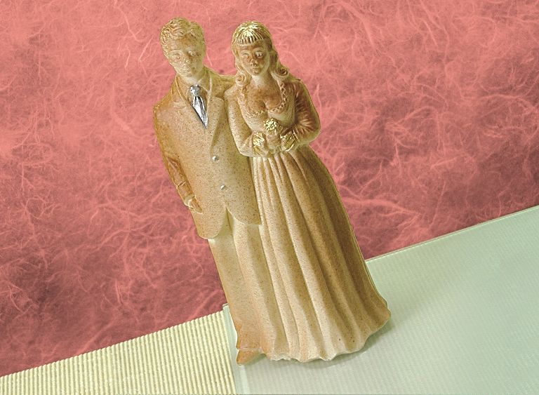 Bride and groom chocolate mold – Medium size