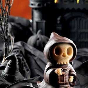 Skeleton mold