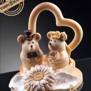 Mouse marriers Mold