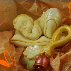 Rattle mold