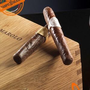 Cigar mold