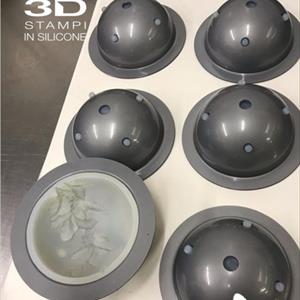 Holly Chocolate Christmas Ball LINEAGUSCIO Mold